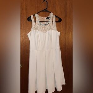 Fifth and Park white dress